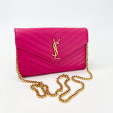 SAINT LAURENT CASSANDRE CHAIN WALLET/ CROSSBODY IN HOT PINK GRAIN DE POUDRE LEA & GHW