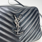 SAINT LAURENT LOU CAMERA IN BLK CHEVRON LEA & AGED SHW