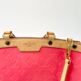 LOUIS VUITTON BREA MM IN CORAL VERNIS PAT LEA & GHW