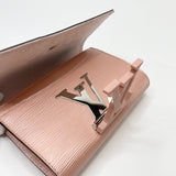 LOUIS VUITTON LOUISE PM PEARL PINK EPI CLUTCH/CROSSBODY