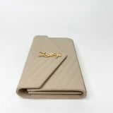 SAINT LAURENT CASSANDRE CHAIN WALLET/ CROSSBODY IN BEIGE GRAIN DE POUDRE LEA & GHW