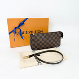 LOUIS VUITTON POCHETTE ACCESSORIES DE