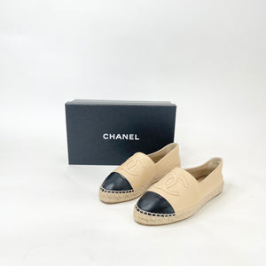 CHANEL BEIGE/ BLK LEA ESPADRILLES sz 39