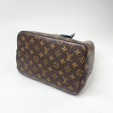 LOUIS VUITTON NEONOE MM IN MONOGRAM W BLK TRIM