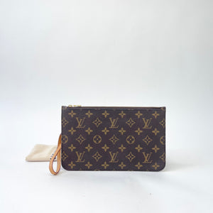 LOUIS VUITTON MONOGRAM ZIP POCHETTE/WRISTLET
