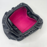 BOTTEGA VENETA THE POUCH IN BLK LMSKN LEA