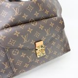 LOUIS VUITTON METIS HOBO