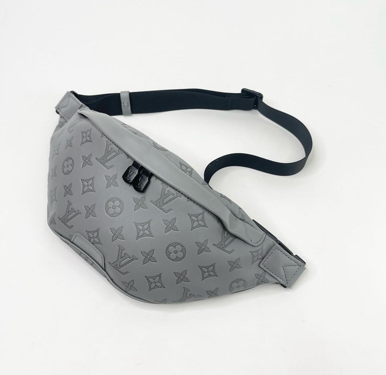 LOUIS VUITTON DISCOVERY BUMBAG IN SHADOW GRIS EMBOSSED LEA BLuxe Boutique