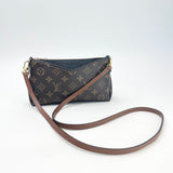 LOUIS VUITTON PALLAS CLUTCH IN MONOGRAM W BLK TRIM