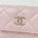 CHANEL MINI CLUTCH ON CHAIN IN LT PINK LAMBSKIN LEA & LIGHT GHW