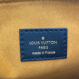 LOUIS VUITTON COUSSIN MM TWO WAY / CROSSBODY IN BLK LMBSKN & GHW