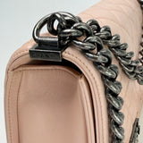 CHANEL LARGE BOY IN LT PINK QUILTED LAMBSKIN & RUTHENIUM HW