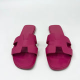 HERMES ORAN ROSE BOUGAINVILLIER ( FUSHCIA ) EPSOM CALF LEA SANDALS sz 34.5