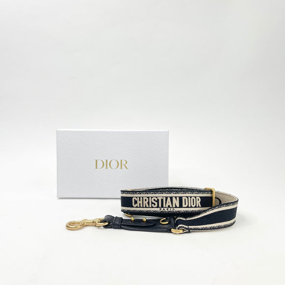 DIOR BLK EMBROIDERED GUITAR CROSSBODY STRAP