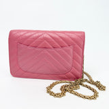 CHANEL REISSUE WOC IN PINK LAMB CRINKLE LEA & BRUSHED GHW