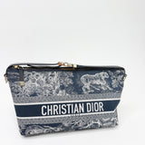 CHRISTIAN DIOR DIORTRAVEL NOMAD POUCH IN BLUE TOILE DE JOUY REVERSE TECHNICAL FABRIC
