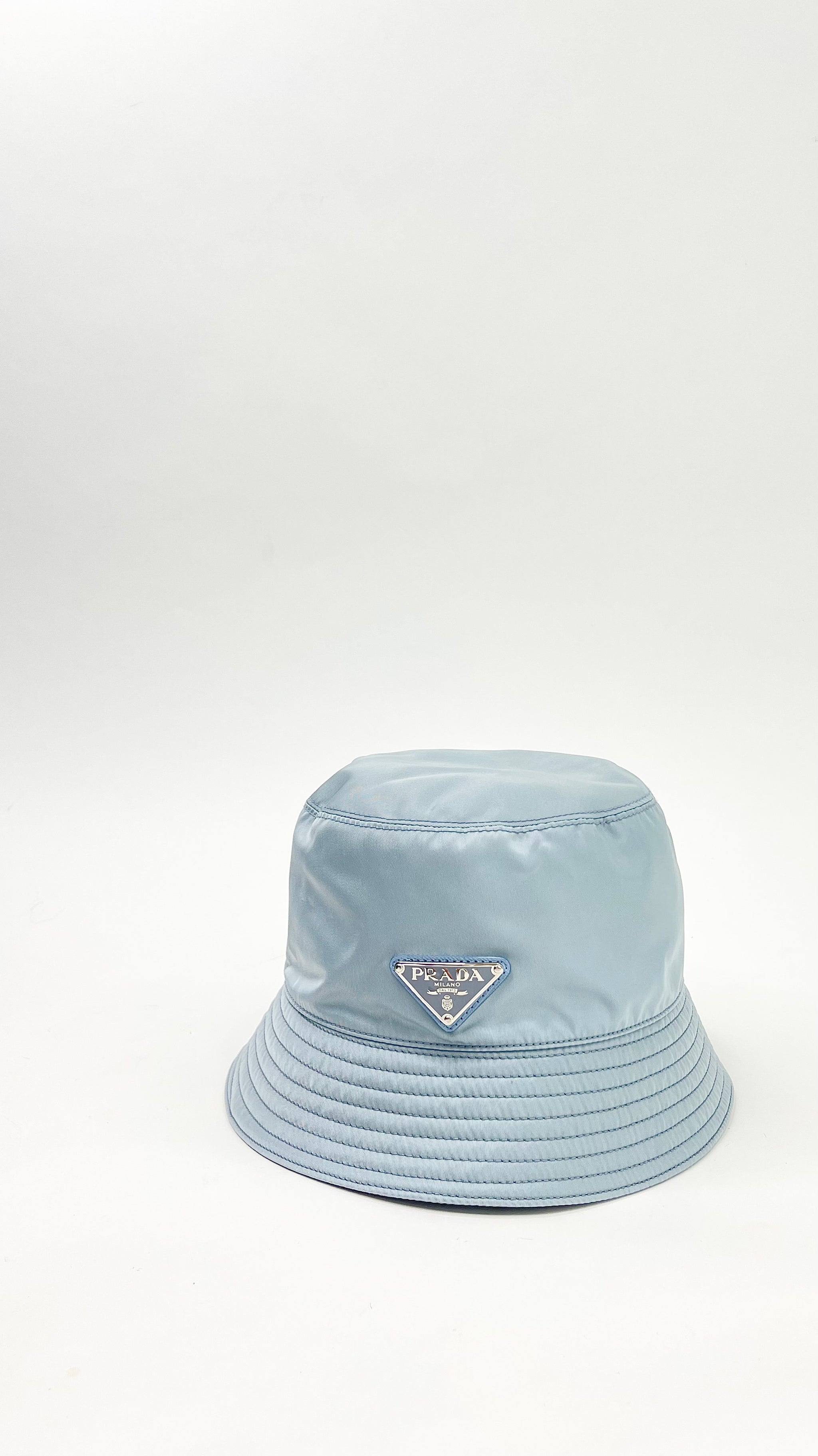PRADA Re-Nylon Bucket Hut M ライトブルー PRADA Re-Nylon Bucket Hut M ライトブルー Re-Nylon bucket hat