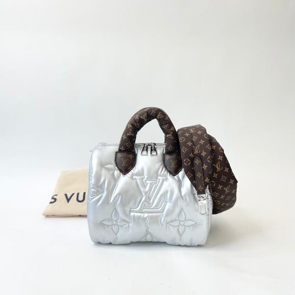 LIMITED EDITION LOUIS VUITTON SPEEDY 25 BANDOULIERE IN SILVER METALLIC PILLOW & SHW