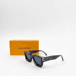 LOUIS VUITTON MILLIONAIRES SUNGLASSES IN DK BLUE MARBLE & SHW