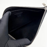 LIMITER EDITION LOUIS VUITTON x URS FISCHER BLK CANVAS ZIP POCHETTE/WRISTLET