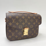 LOUIS VUITTON POCHETTE METIS MONOGRAM