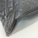 SAINT LAURENT ES GIANT TRAVEL BAG IN BLK QUILTED LEA & GHW