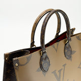 LOUIS VUITTON ONTHEGO MM GIANT REVERSE MONOGRAM - BLuxe Boutique