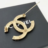 CHANEL CC FAUX PEARL & LT GOLD STRASS BROOCH
