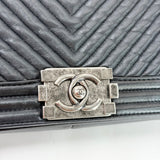 CHANEL LARGE BLK CHEVRON LMSKN LEATHER W RUTHENIUM HW BOY