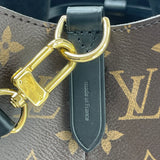 LOUIS VUITTON NEONOE MM IN MONOGRAM W BLK TRIM