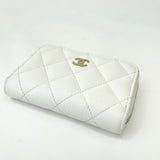 CHANEL CLASSIC ZIP COIN/ CARD CASE IN WHT CAV LEA & GHW