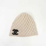 CHANEL BEIGE KNITED CASHMERE BEANIE