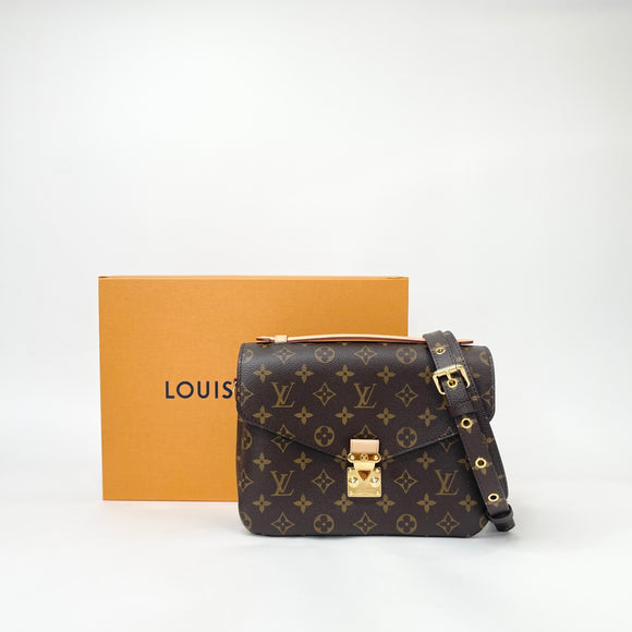 LOUIS VUITTON MONOGRAM POCHETTE METIS