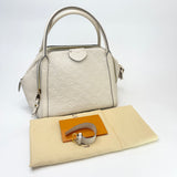 LOUIS VUITTON MARAIS MM IN CRM EMPREINTE LEA - BLuxe Boutique