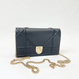 CHRISTIAN DIOR DIORAMA BLK CLFSKN LEA & GHW WALLET ON CHAIN