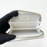 CHANEL CLASSIC ZIP COIN/ CARD CASE IN WHT CAV LEA & GHW