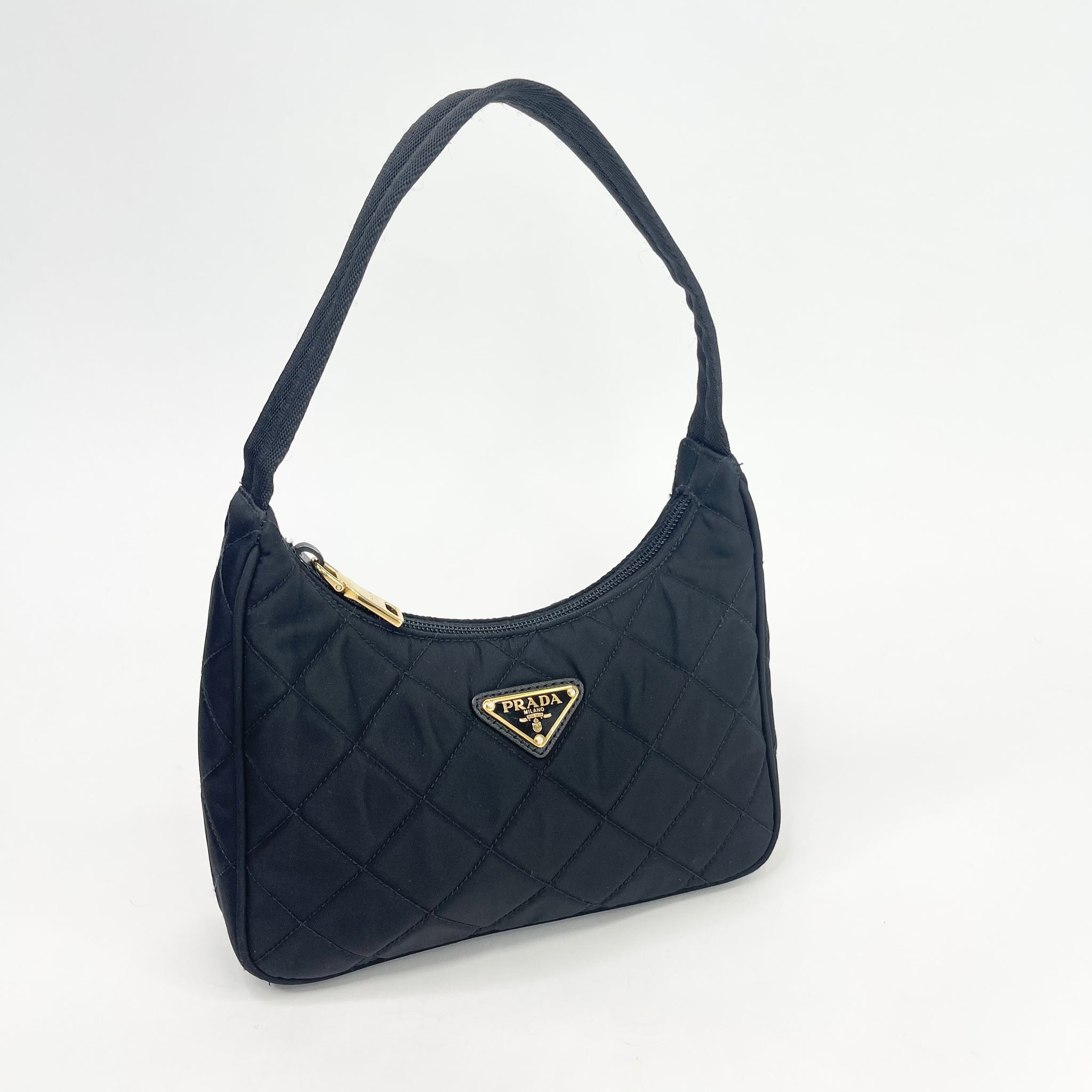 PRADA BLK IMPUNTU QUILTED TESSUTO NYLON RE EDITION BAG BLuxe Boutique