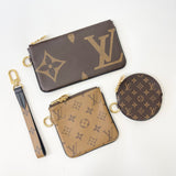 LOUIS VUITTON GIANT MONO POUCH TRIO