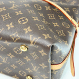 LOUIS VUITTON CARRYALL MM - BLuxe Boutique
