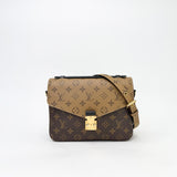 LOUIS VUITTON POCHETTE METIS IN REVERS MONO & GHW - BLuxe Boutique