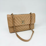 CHANEL TRENDY CC FLAP IN CAMEL CHEVRON QUILTED LAMBSKN LEA & GHW - BLuxe Boutique