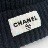 CHANEL BLK CASHMERE BEANIE W SEQUIN LOGO