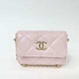 CHANEL MINI CLUTCH ON CHAIN IN LT PINK LAMBSKIN LEA & LIGHT GHW