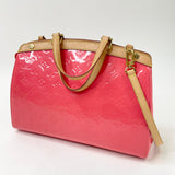 LOUIS VUITTON BREA MM IN CORAL VERNIS PAT LEA & GHW