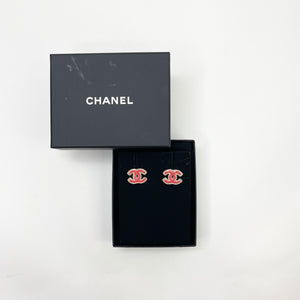 CHANEL CORAL ENAMEL & GOLD STRASS STUD EARRINGS