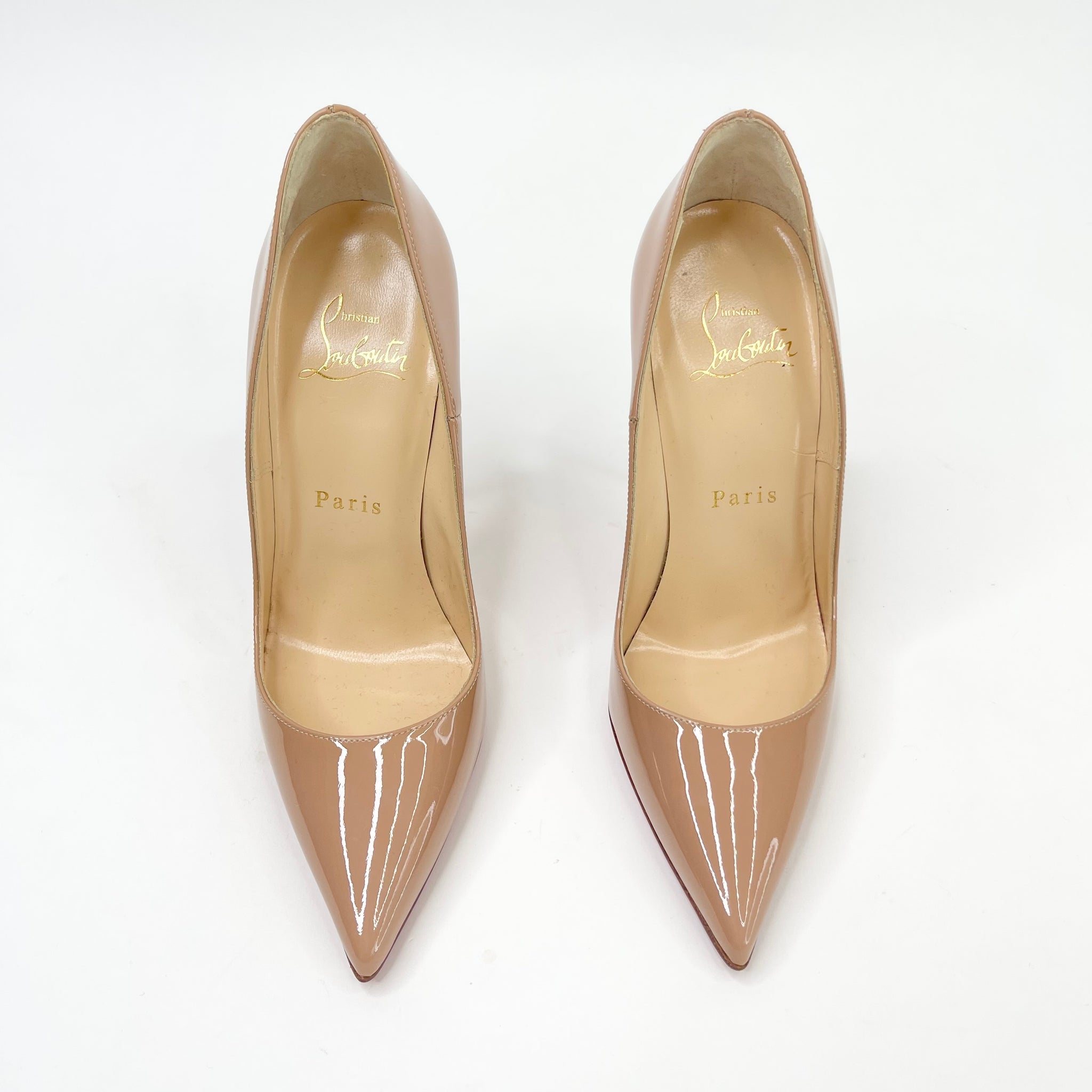 Beige christian louboutin pumps best sale