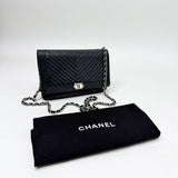 CHANEL BOY WOC IN BLK CHEVRON LAMBSKIN LEA &amp; SILVER HW