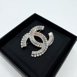 CHANEL CRYSTAL SILVER STRASS BROOCH