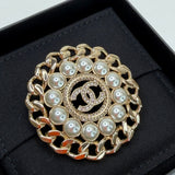 CHANEL FAUX PEARL CRYSTAL LT GOLD STRASS BROOCH
