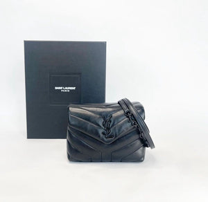 SAINT LAURENT TOY LOULOU IN BLK LEATHER WITH BLK HW